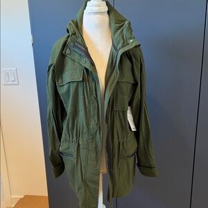 Athleta Outpost Olive Green Hooded Anorak Jacket